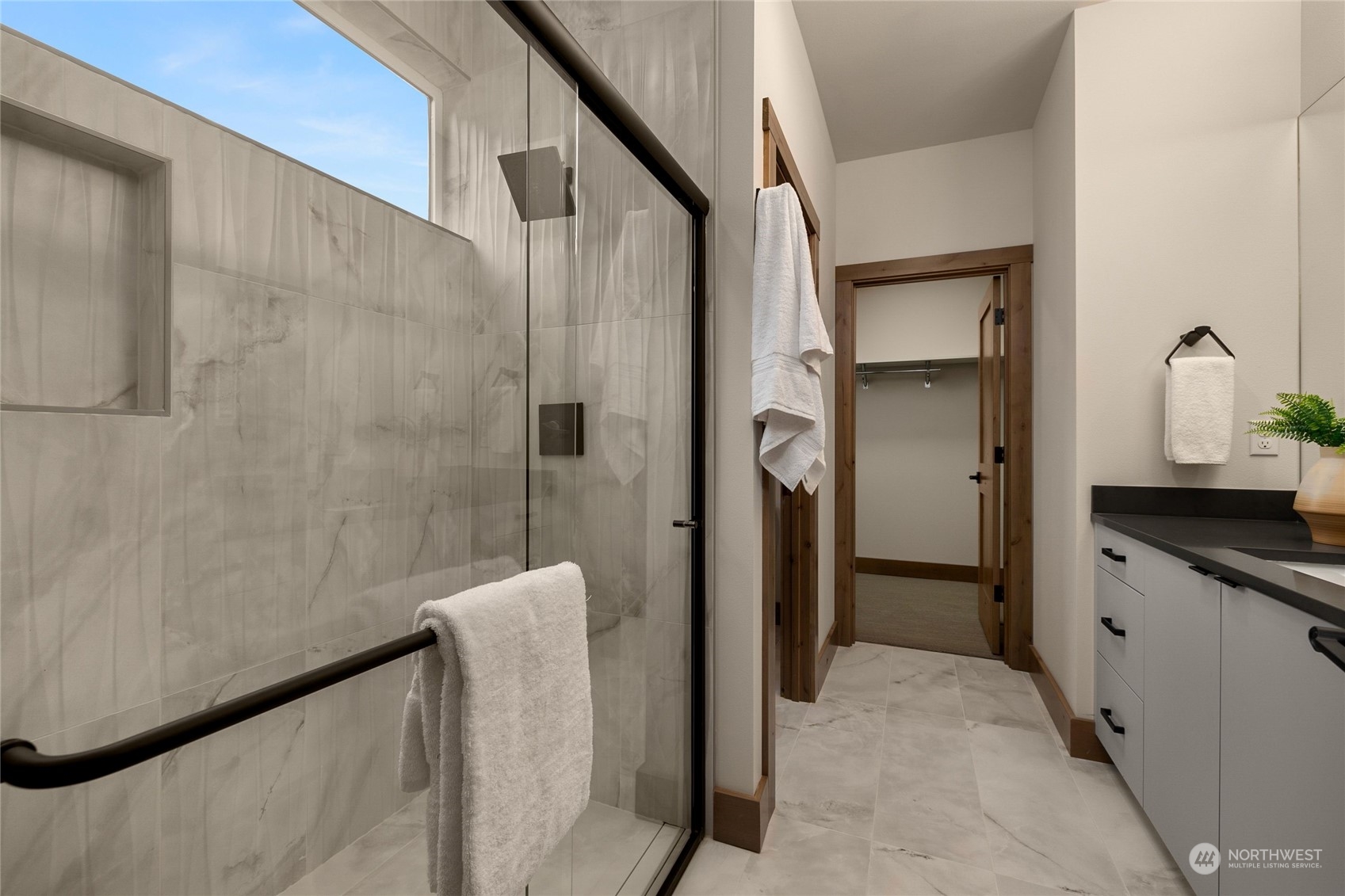 331 Old Grv Trail Ronald, WA 98940 - Photo 29 of 40 a bathroom with a granite countertop sink a mirror and shower