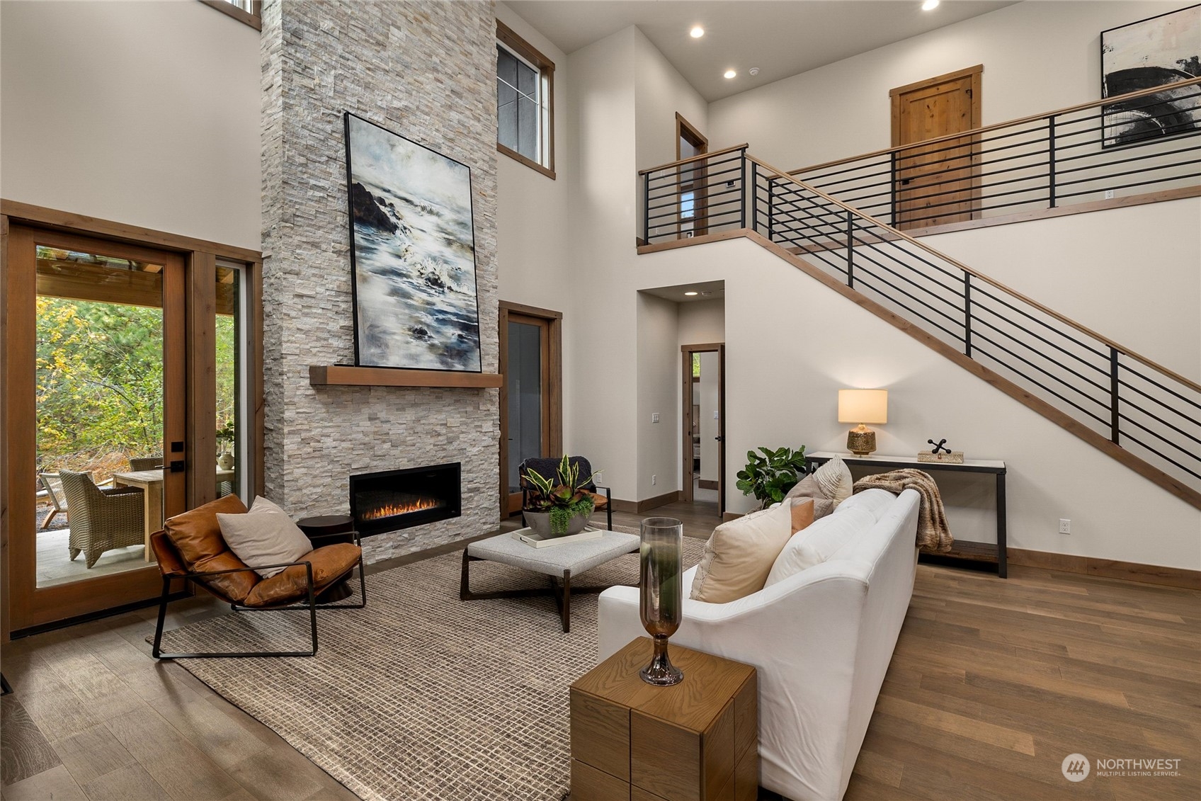 331 Old Grv Trail Ronald, WA 98940 - Photo 9 of 40 a living room with furniture and a fireplace
