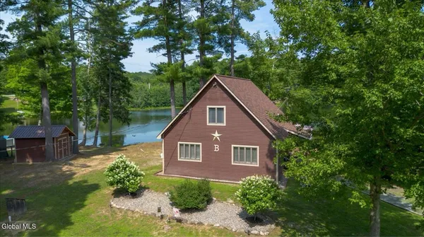 $349,900 | 607 Baron Lane, Middle Granville, NY 12849