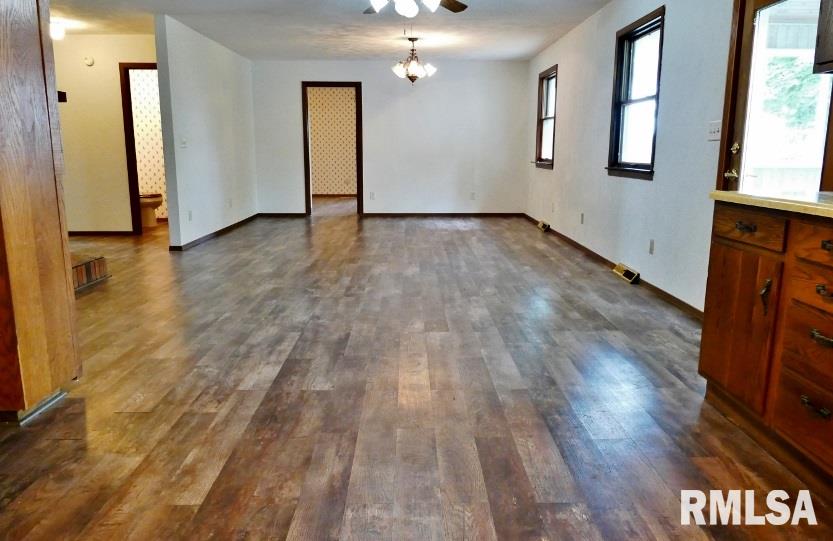 8326 Brimfield Jubilee Road Dunlap, IL 61525 - Photo 9 of 49 Gallery Image 9