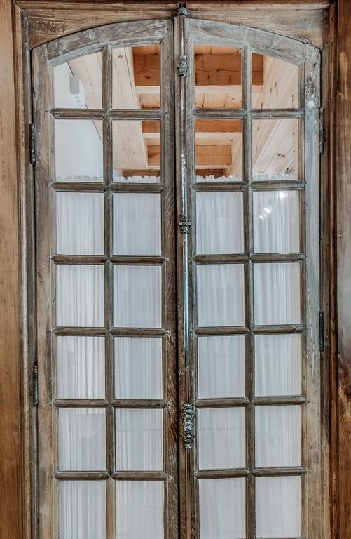 7394 Forest Glenn Road Fairview, TN 37062 - Photo 24 of 30 a view of a gate with a window