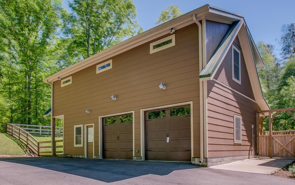 7394 Forest Glenn Road Fairview, TN 37062 - Photo 28 of 30 a front view of a house with a yard
