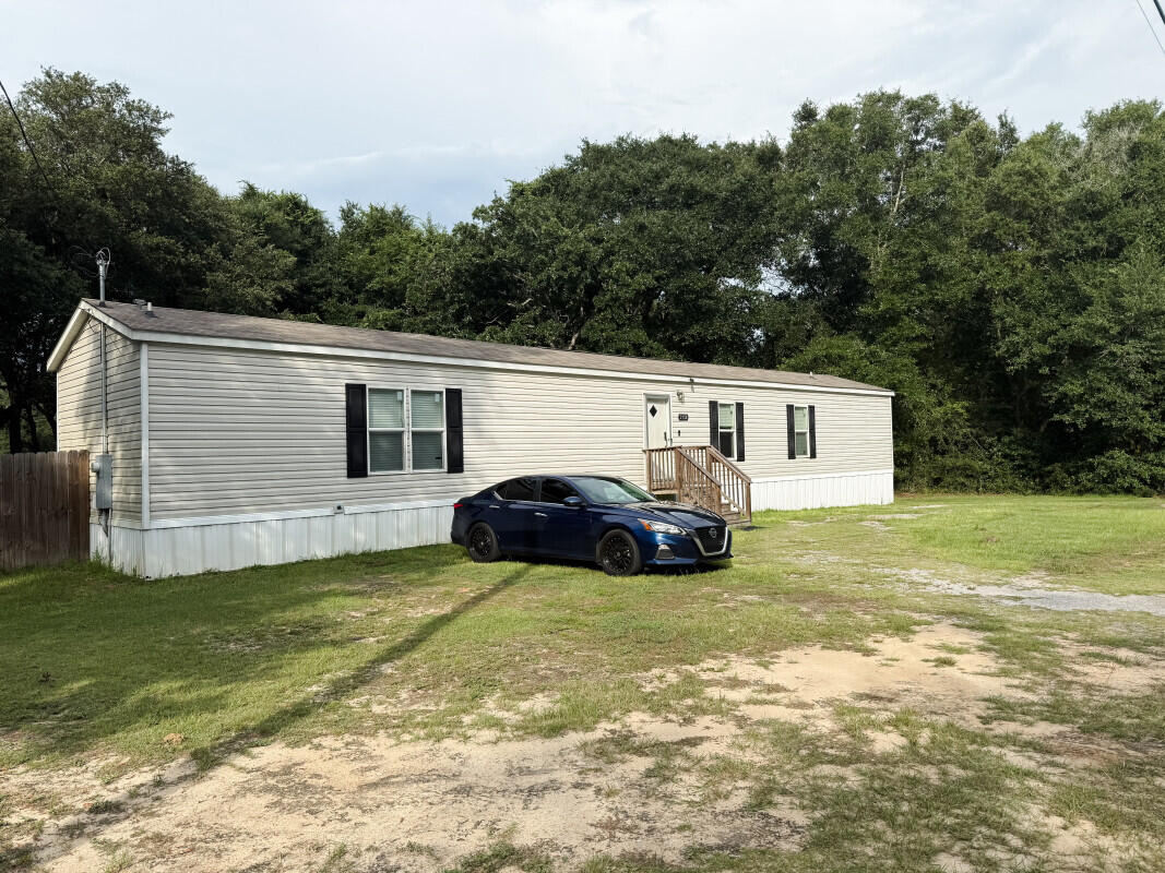 2150 Caswell Road DeFuniak Springs, FL 32433 - Photo 1 of 24 1