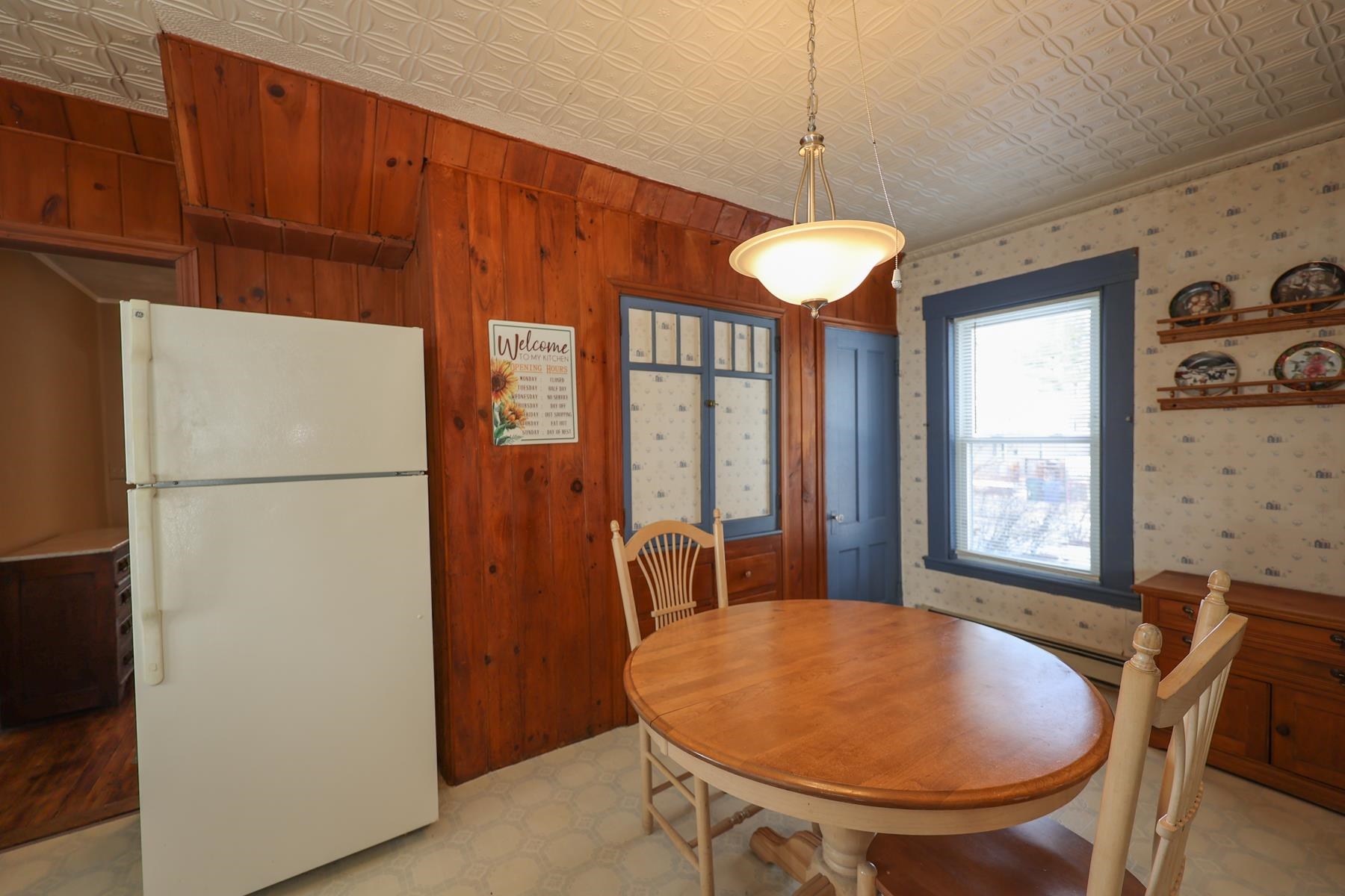 445 Mast Road Manchester, NH 03102 - Photo 6 of 40