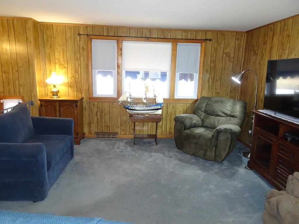 8 Connolly Road Billerica, MA 01821 - Photo 8 of 26 Gallery Image 8