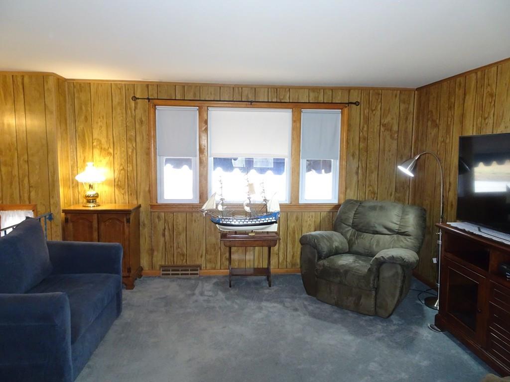 8 Connolly Road Billerica, MA 01821 - Photo 9 of 26 Gallery Image 9