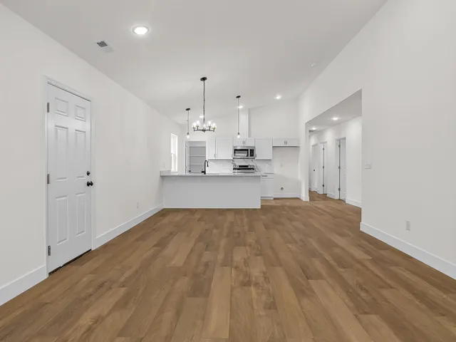 $299,900 | 174 Blackman Circle, Cowpens, SC 29330