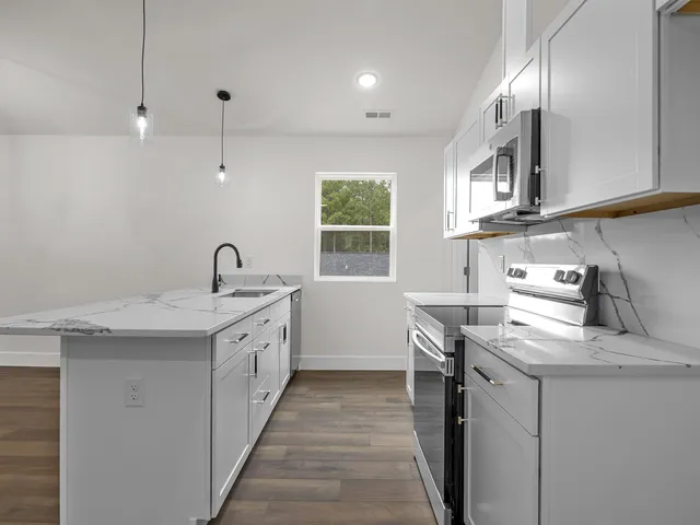 $299,900 | 174 Blackman Circle, Cowpens, SC 29330