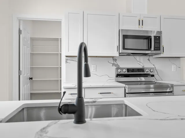 $299,900 | 174 Blackman Circle, Cowpens, SC 29330