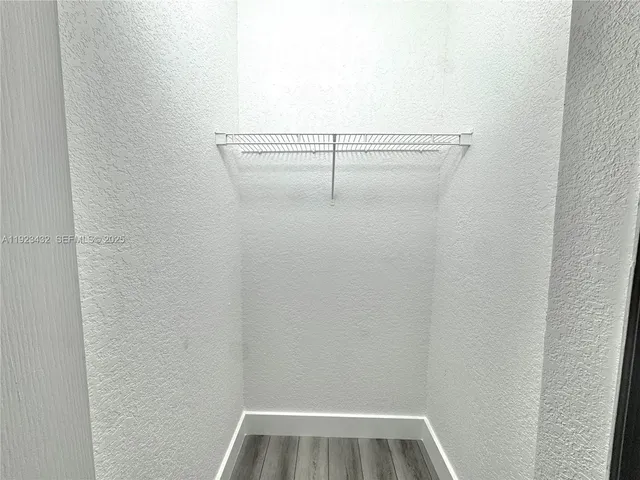 $2,900 | 120 Jacaranda Country Club Drive, Unit 101, Plantation, FL 33324