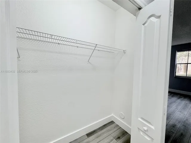 $2,900 | 120 Jacaranda Country Club Drive, Unit 101, Plantation, FL 33324