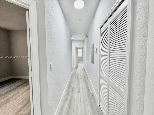 $2,900 | 120 Jacaranda Country Club Drive, Unit 101, Plantation, FL 33324