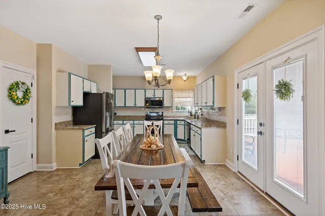 $512,000 | 193 St Andrews Road, Moyock, NC 27958