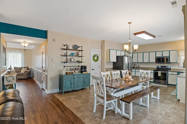 $512,000 | 193 St Andrews Road, Moyock, NC 27958