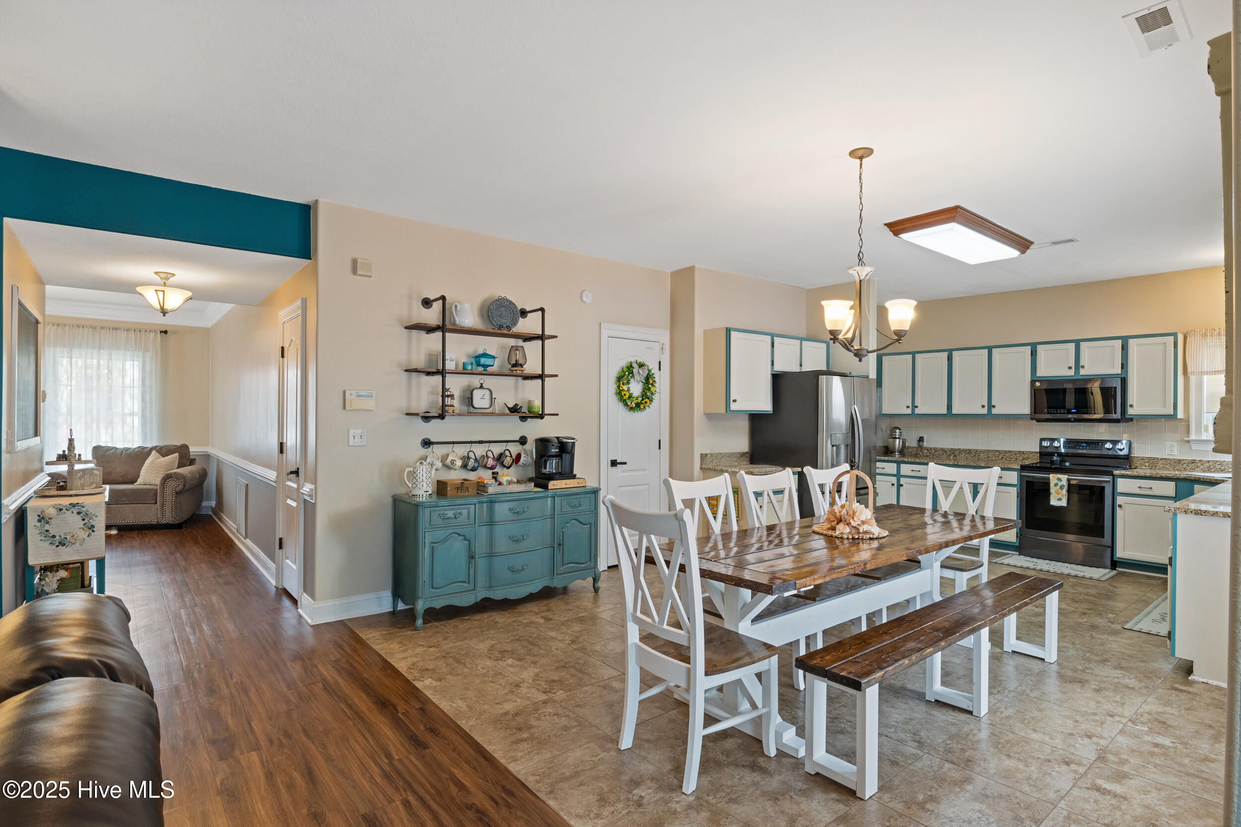 193 St Andrews Road Moyock, NC 27958 - Photo 13 of 44 34_img_8663 edit