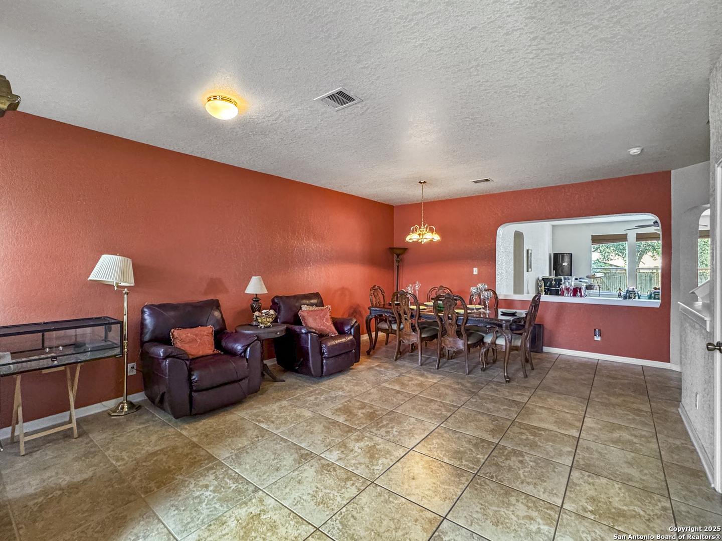 145 Springtree Gate Cibolo, TX 78108 - Photo 5 of 20