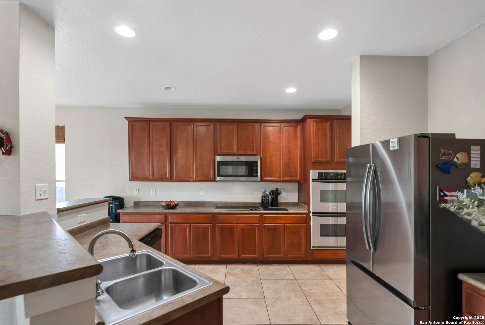 145 Springtree Gate Cibolo, TX 78108 - Photo 6 of 20