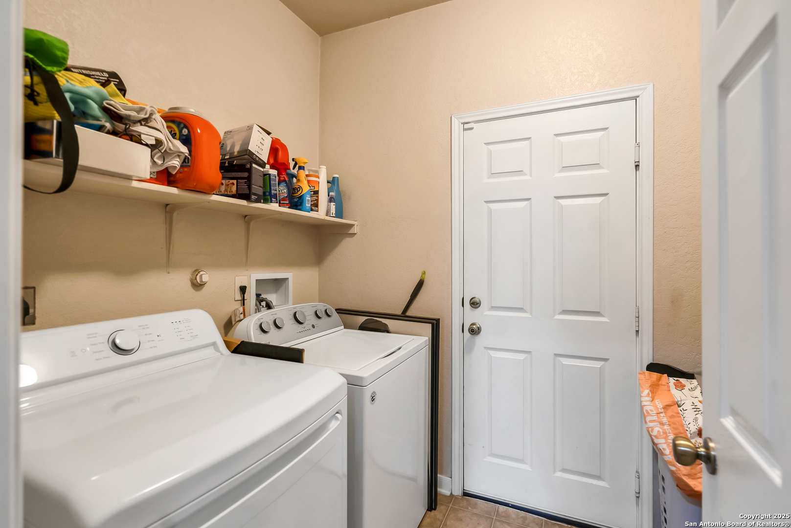 145 Springtree Gate Cibolo, TX 78108 - Photo 9 of 20