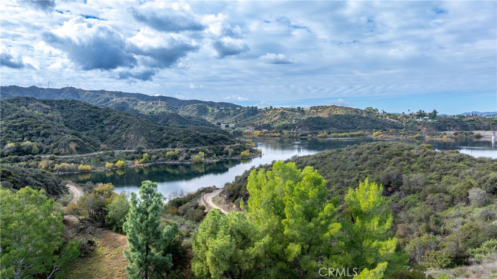 17153 Adlon Road Encino, CA 91436 - Photo 40 of 45