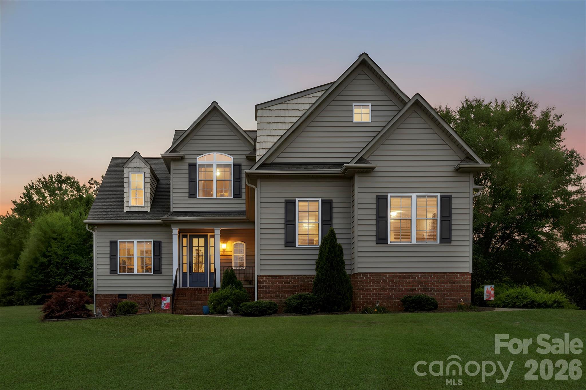 816 Springs Road Dallas, NC 28034 - Photo 4 of 42