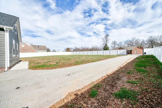$475,000 | 242 Grace Drive, Sparta, TN 38583