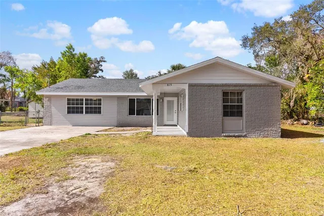 $294,990 | 815 North Hendry Avenue, Fort Meade, FL 33841