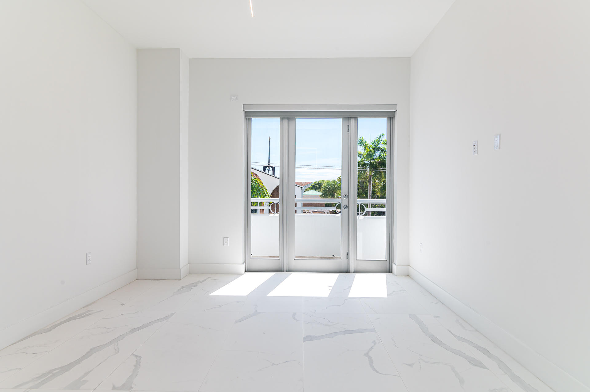 155 East Boca Raton Road, Unit 303 Boca Raton, FL 33432 - Photo 5 of 20 photo-17