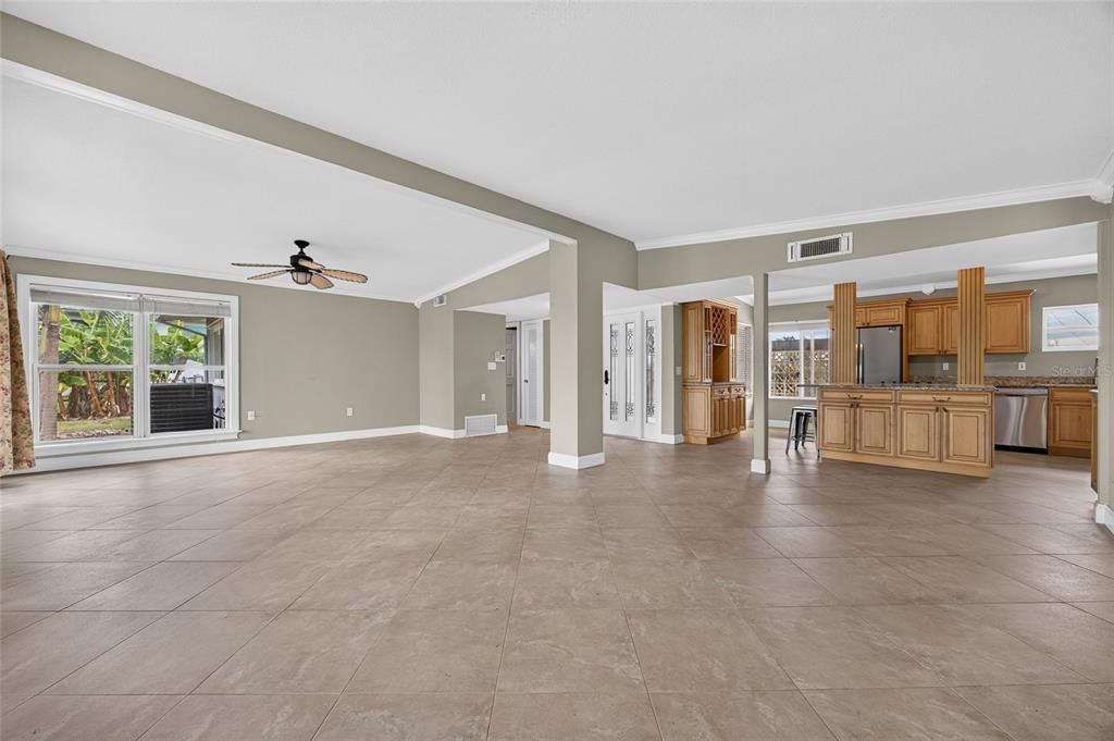 182 Beeney Road Southeast Port Charlotte, FL 33952 - Photo 10 of 59 Gallery Image 10