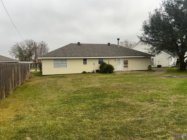 $1,425 | 112 Mary Street, Gray, LA 70359