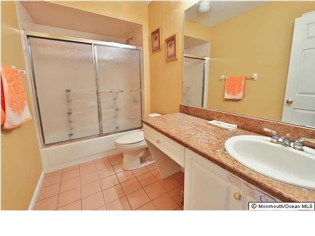 486 Meadowood Road Jackson, NJ 08527 - Photo 13 of 25 Additional Photo