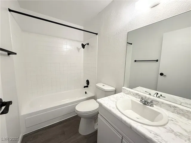 $1,515 | 6217 Bellota Drive, Unit B, Las Vegas, NV 89108