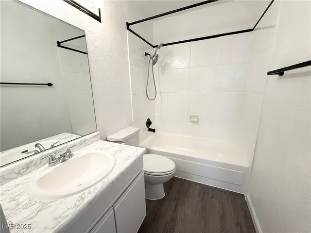 $1,515 | 6217 Bellota Drive, Unit B, Las Vegas, NV 89108
