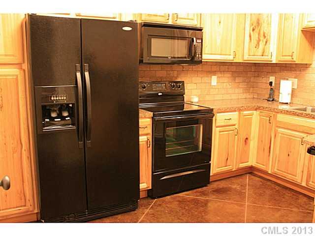 7035 Gilead Road Huntersville, NC 28078 - Photo 13 of 16 Gallery Image 13