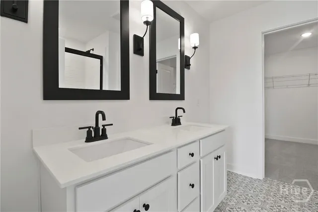 $329,900 | 181 Kingswood Circle, Bloomingdale, GA 31302