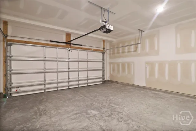 $329,900 | 181 Kingswood Circle, Bloomingdale, GA 31302