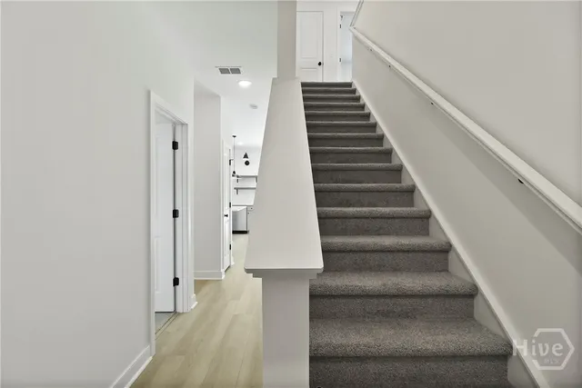 $329,900 | 181 Kingswood Circle, Bloomingdale, GA 31302