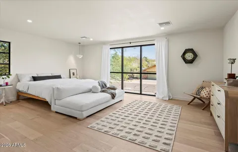 $2,895,000 | 4035 East McDonald Drive, Phoenix, AZ 85018