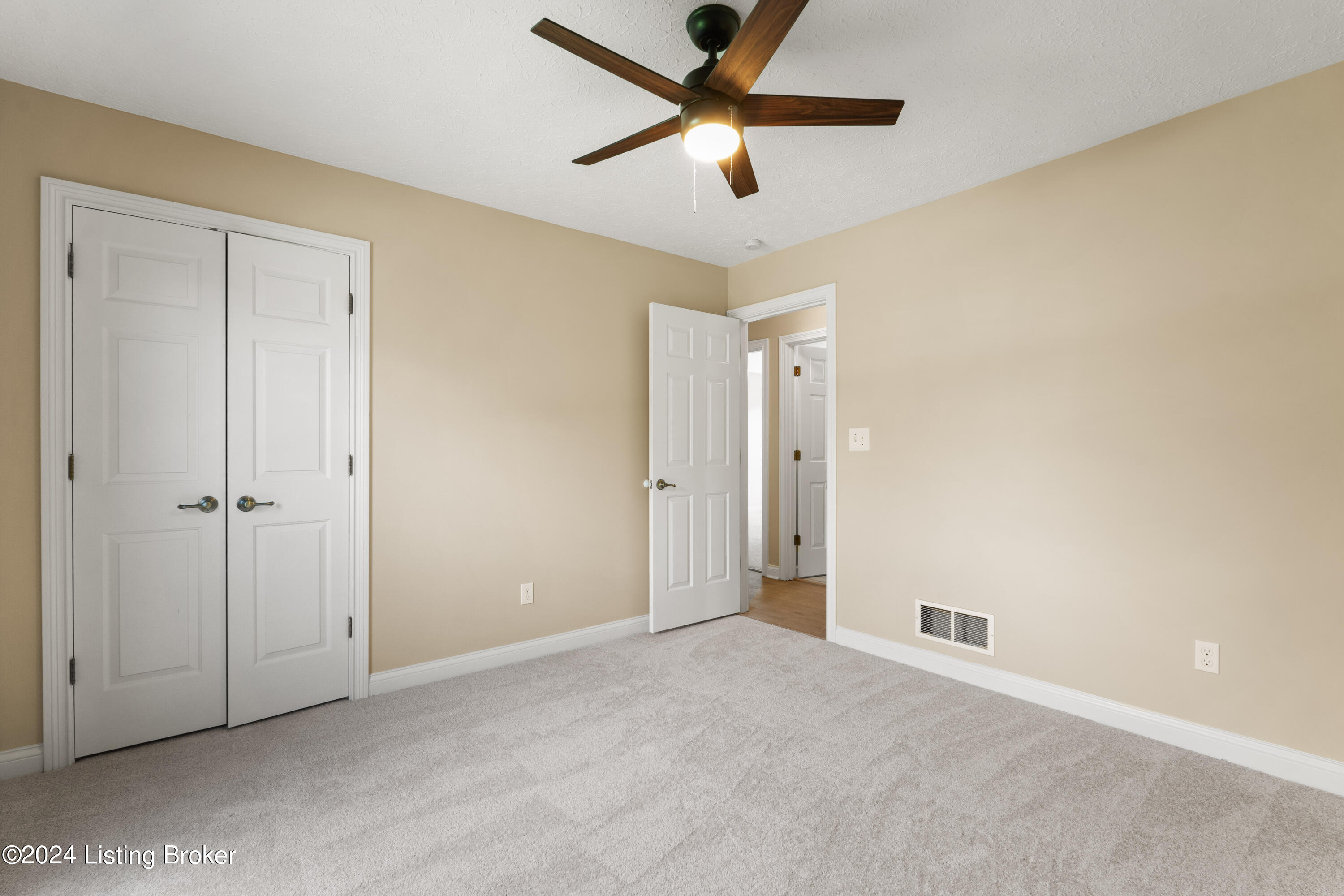441 Floyds Fork Road Shepherdsville, KY 40165 - Photo 22 of 40 Bedroom