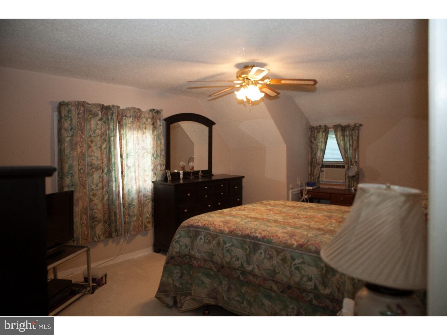 830 Springhill Road Secane, PA 19018 - Photo 14 of 24 Gallery Image 14