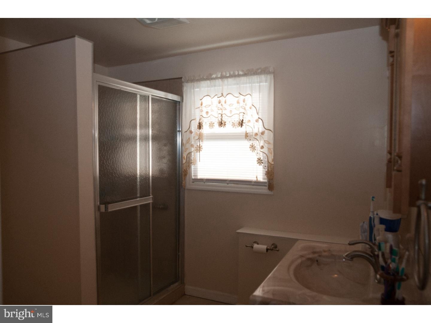 830 Springhill Road Secane, PA 19018 - Photo 10 of 24 Gallery Image 10