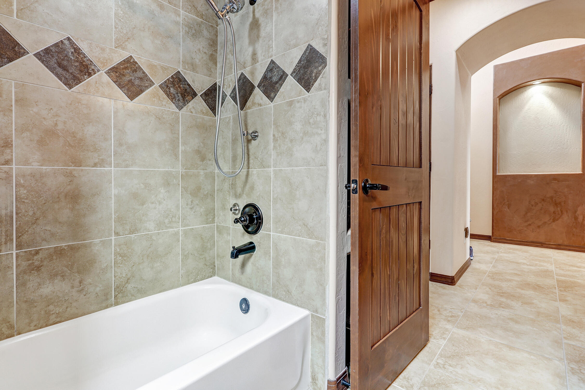 1712 Chisholm Trail Northeast Rio Rancho, NM 87144 - Photo 18 of 23 Gallery Image 18