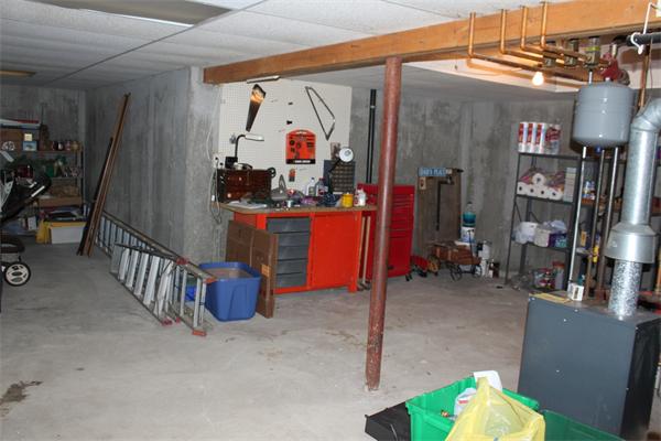 33 Bonnybrook Road Worcester, MA 01606 - Photo 18 of 22 Gallery Image 18