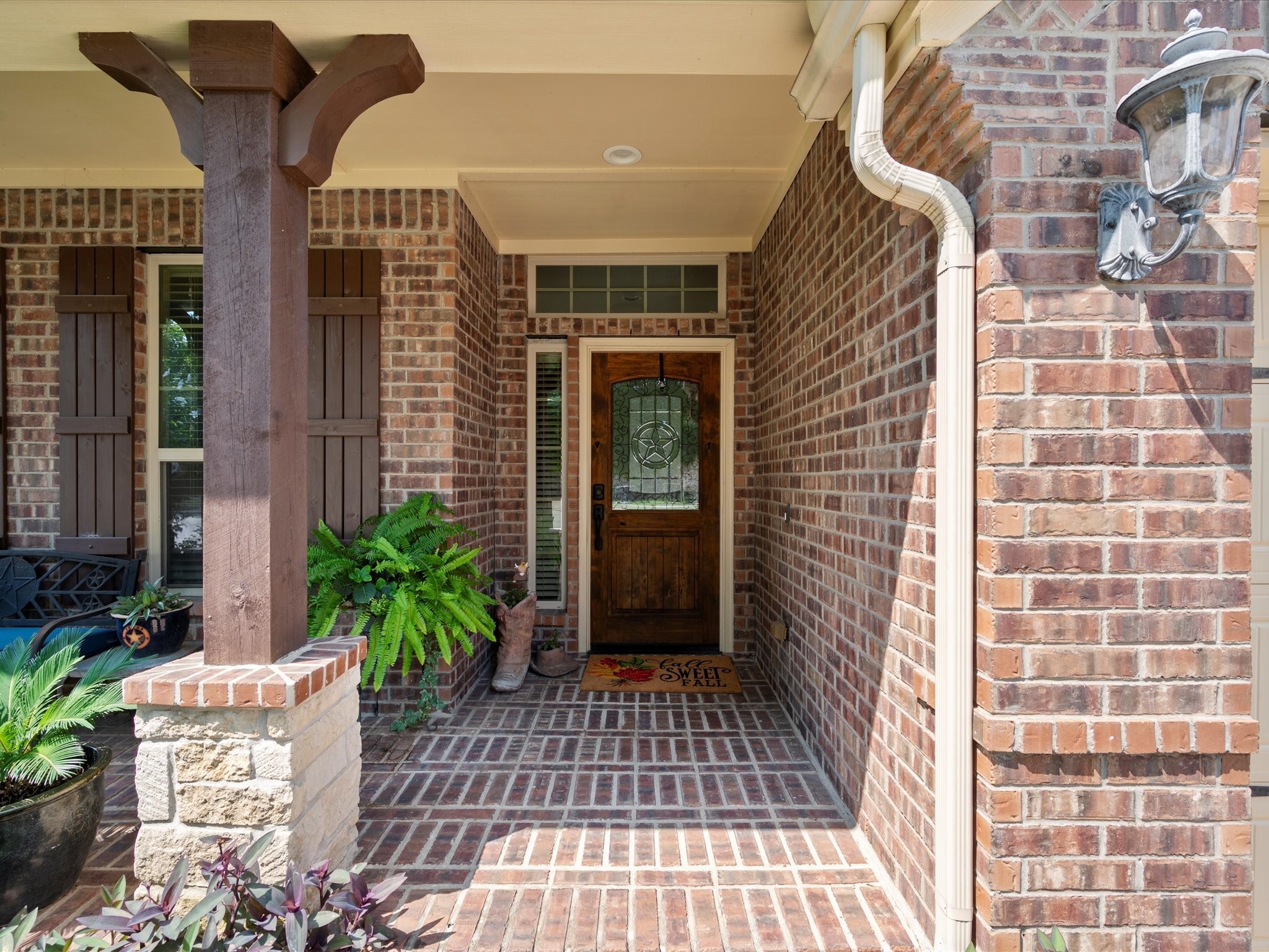 17254 Rookery Court Conroe, TX 77385 - Photo 4 of 36 a view of a entryway door front of house