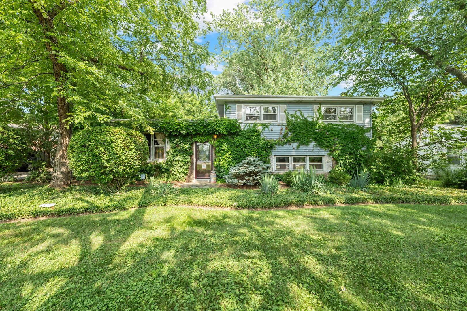 2430 South Plum Grove Road Rolling Meadows, IL 60008 - Photo 1 of 19 Gallery Image 1