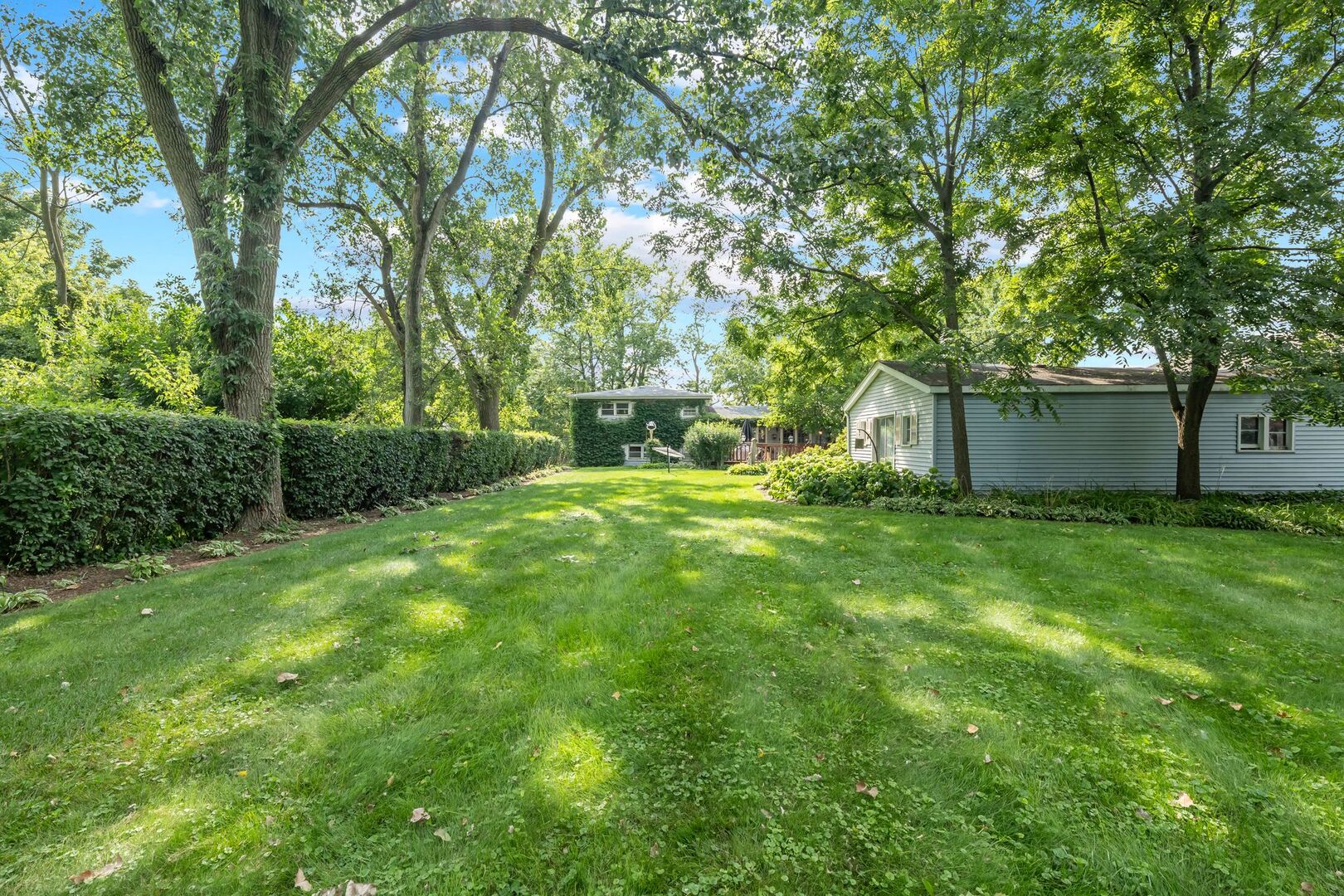 2430 South Plum Grove Road Rolling Meadows, IL 60008 - Photo 15 of 19 Gallery Image 15