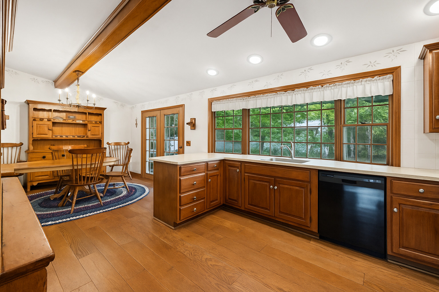 2430 South Plum Grove Road Rolling Meadows, IL 60008 - Photo 3 of 19 Gallery Image 3