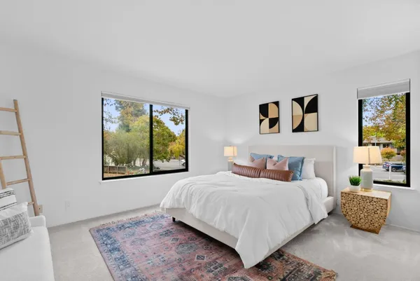 $899,950 | 905 West Middlefield Road, Unit 982, Mountain View, CA 94043