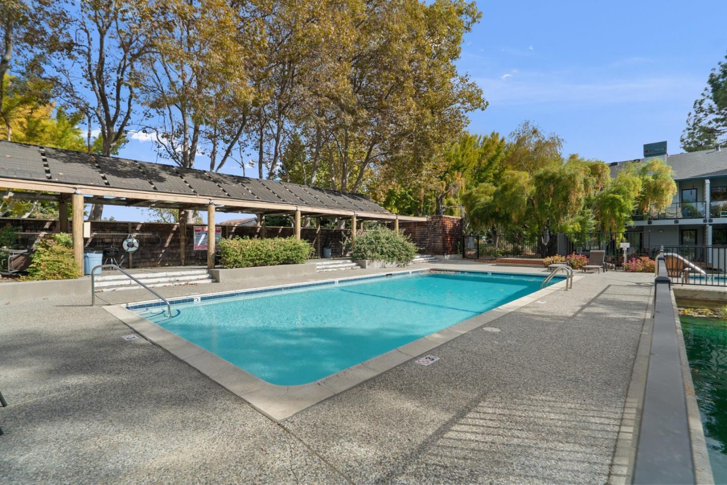 905 West Middlefield Road, Unit 982 Mountain View, CA 94043 - Photo 21 of 23