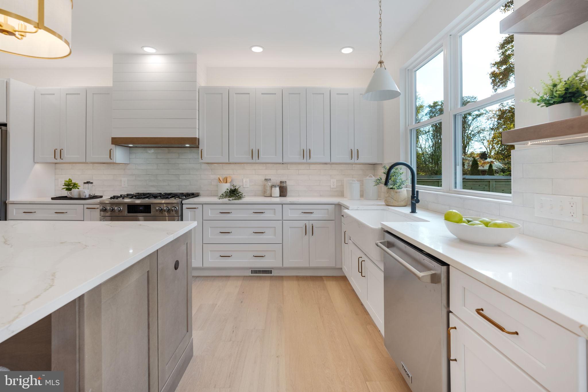 7920 Fairfax Road Alexandria, VA 22308 - Photo 16 of 72