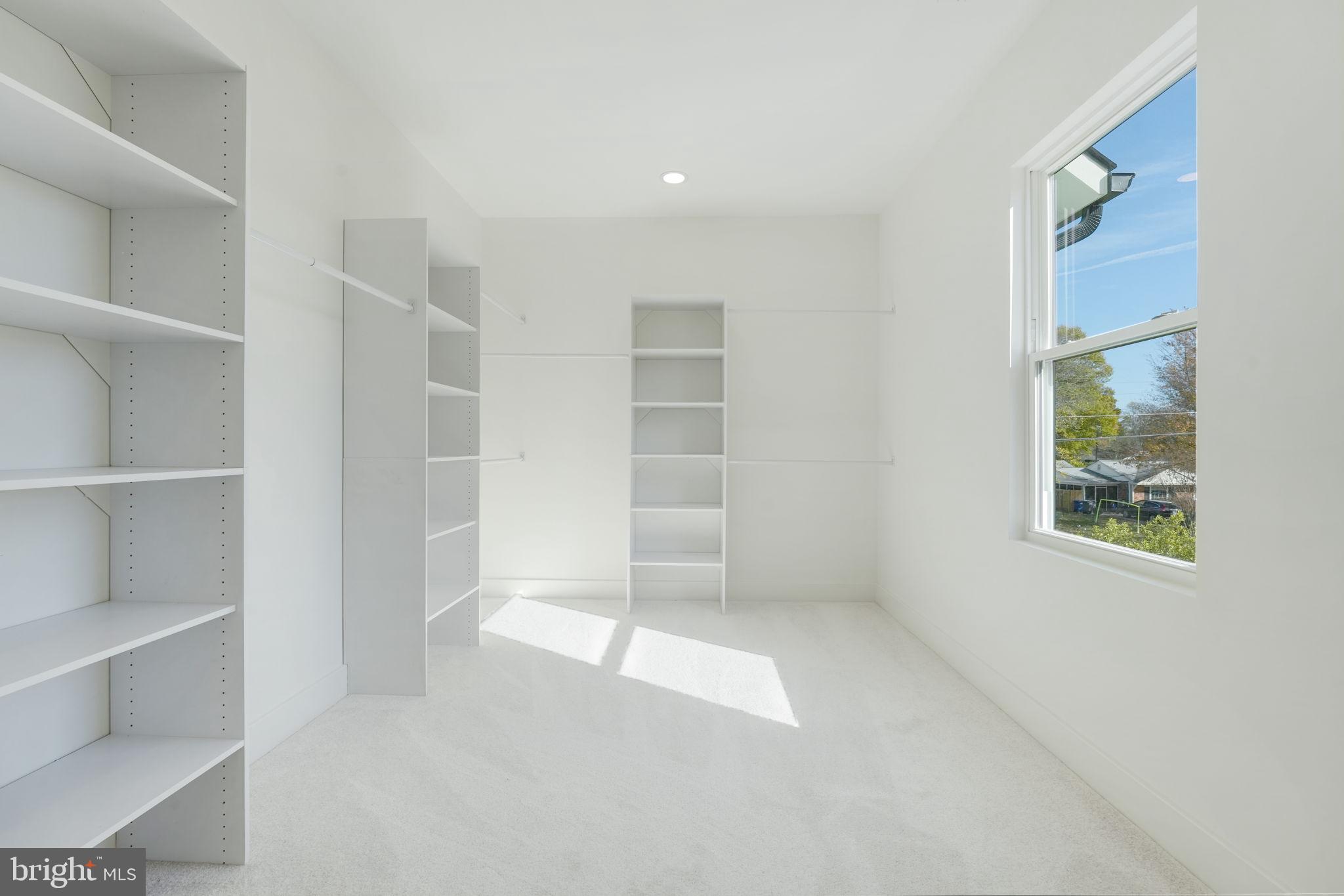 7920 Fairfax Road Alexandria, VA 22308 - Photo 36 of 72
